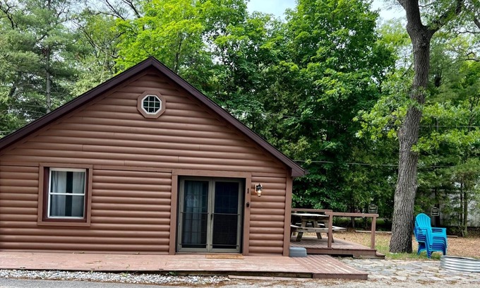 Port Austin Cottage | Recently Updated 3 Bedroom Beachfront Resort Cottage #1