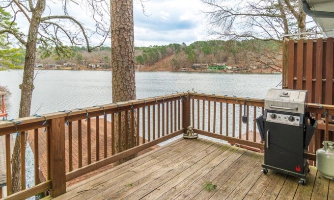 Hot Springs Village House | Recharge in this Cozy Townhome on Lake DeSoto