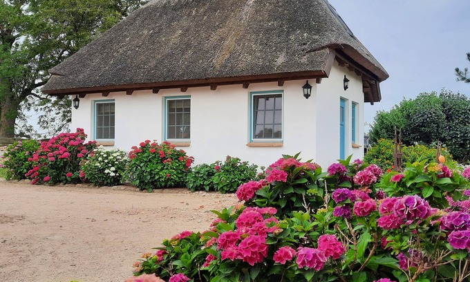 Kolzin House | Recreation in the country in the guesthouse Upatel