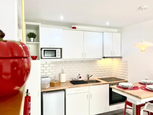 Fatima Apartment | Red Apartment em Fátima a 250m do Santuário