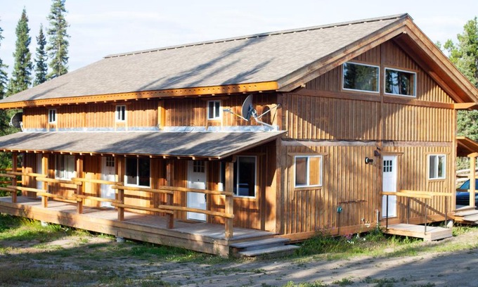 Anahim Lake Resort | Red Cariboo Apartments