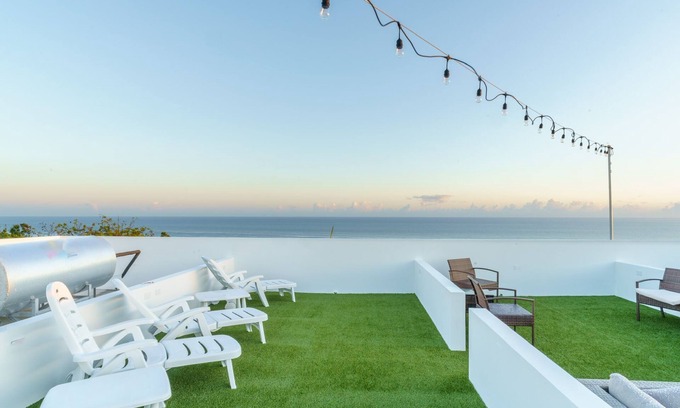 Puntas House | Red Flamboyan Guesthouse