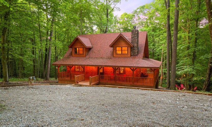 Logan Cabin | Red Fox Cabin | Hocking Hills