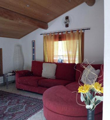 Valdidentro Apartment | Red House