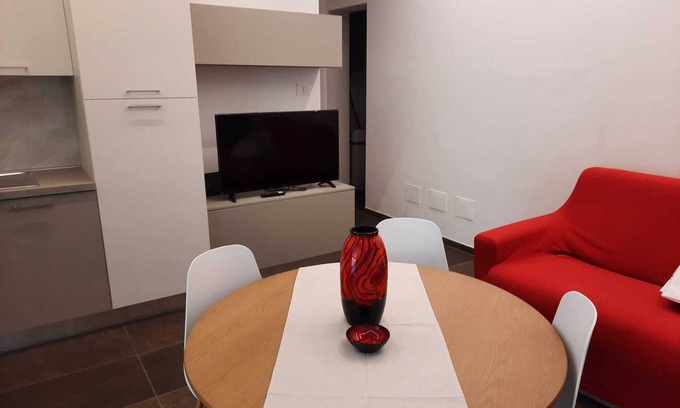 Maranello Apartment | RED MELOGRANO detached apartment with garden near Ferrari Museum
