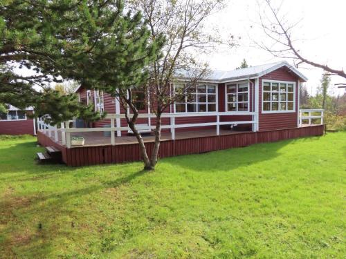 Selfoss House | Red Riding Hood Cabin On the Golden Circle Next to Kerið