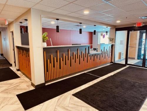 Hibbing Hotel | Red Rock Hotel & Suites