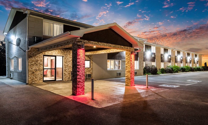 Dry Ridge Hotel | Red Roof Inn Dry Ridge