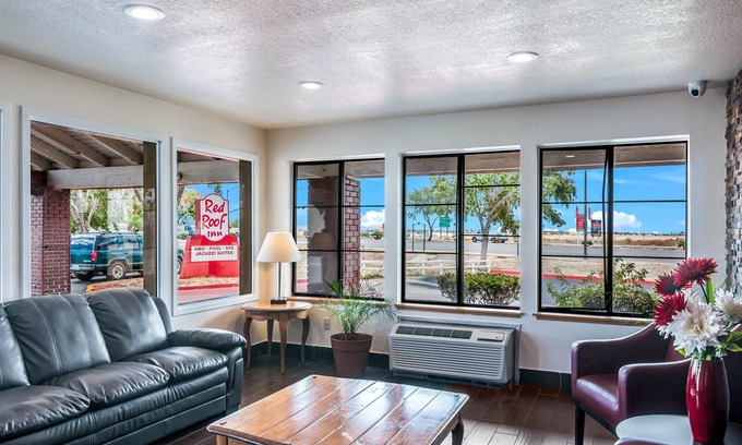 Palmdale Hotel | Red Roof Inn Palmdale - Lancaster