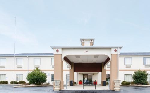 Danville Hotel | Red Roof Inn PLUS+ Danville, KY