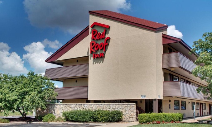 Maryland Heights Hotel | Red Roof Inn St Louis - Westport - Maryland Heights