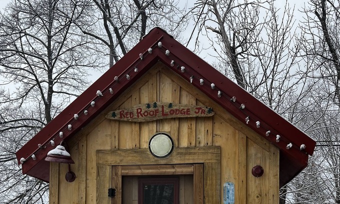 Bois Blanc Island House | Red Roof Lodge Jr. - Tiny Home near Lake Huron - HUNT FISH SLED CAMP!