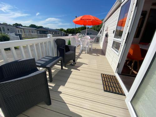 Sandown Cabin | Red Squirrel Lodge