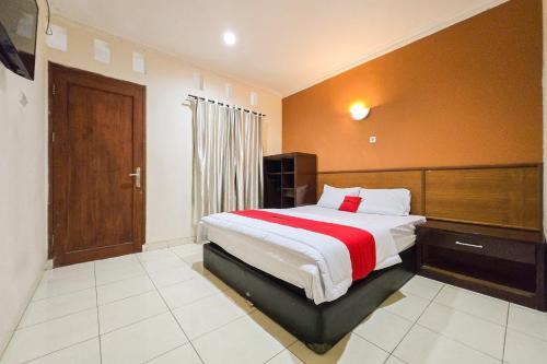 Cisarua Hotel | RedDoorz at Alam Hegar Cisarua Puncak
