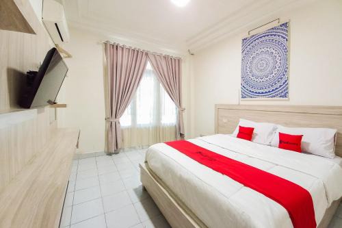 Siak Sri Indrapura Hotel | RedDoorz at Homestay Sutomo Riau
