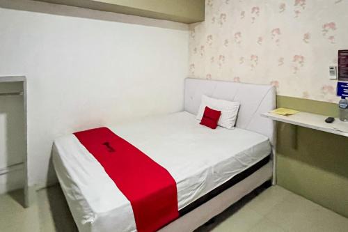 Rajabasa Hotel | RedDoorz at Syariah Imah 2 Lampung
