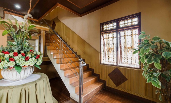 Pematangsiantar Hotel | RedDoorz near RS Harapan Pematangsiantar