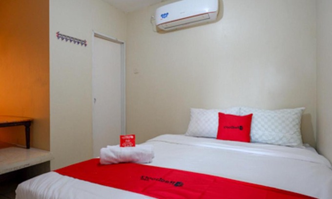 Kudus Hotel | RedDoorz near RSUD Kudus