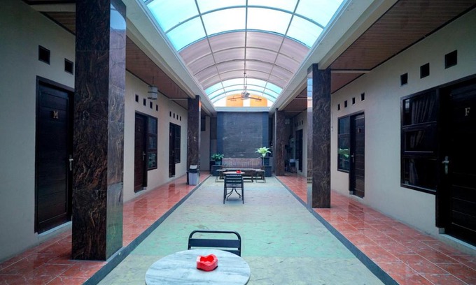 Rajabasa Hotel | RedDoorz Syariah near Unila