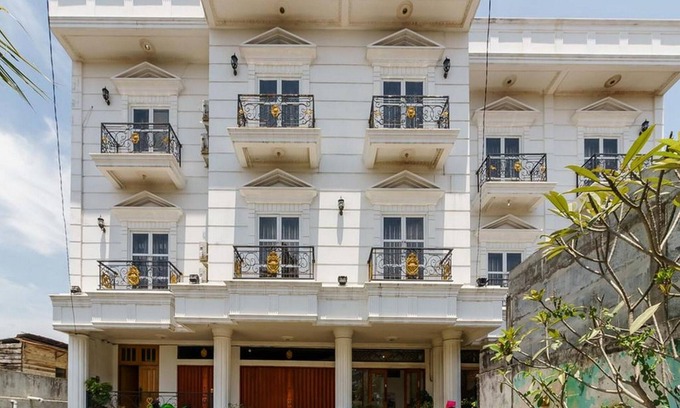 Lahat Hotel | RedDoorz Syariah near Lahat Station