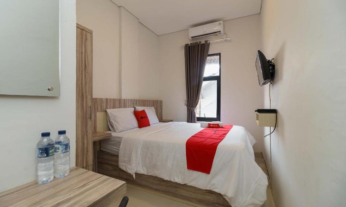 Sukarami House | RedDoorz Syariah near RSUD Siti Fatimah Palembang