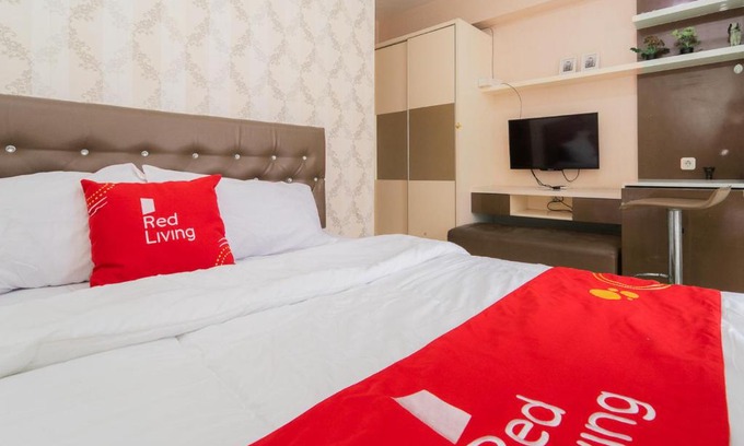 Jatinegara Apartment | RedLiving Apartemen Bassura City - Premium Property