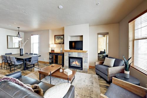 Kimball Junction Apartment | Redstone Retreat Unit A