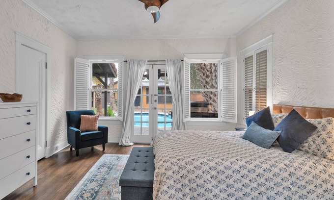 Jefferson House | Reduced Rate! Relax by the Pool @ My Sister's Place w Detached 3rd BR/Media Room