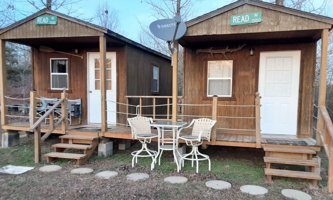 Bryant Cabin | Reed Lake Fishing Cabins