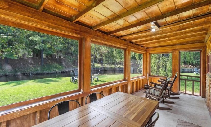 Indian River Cabin | Reed's on the River Cabin 5