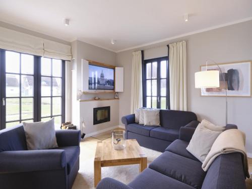 Dranske Villa | Reetland am Meer - Luxus Reetdachvilla mit 3 Schlafzimmern, Sauna und Kamin G05