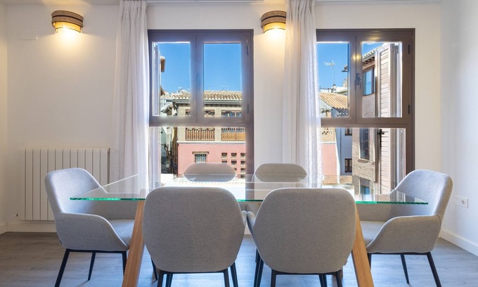 Central District Apartment | Ref. 507084