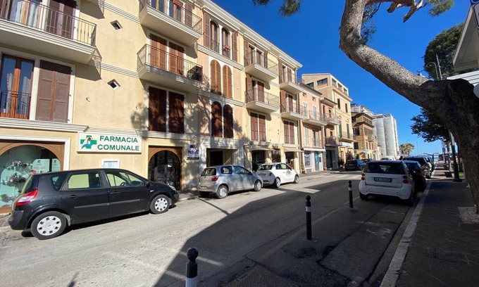 Villa Musone Apartment | Ref 96 Summer Rental – Central two bedroom apartment with two bathrooms