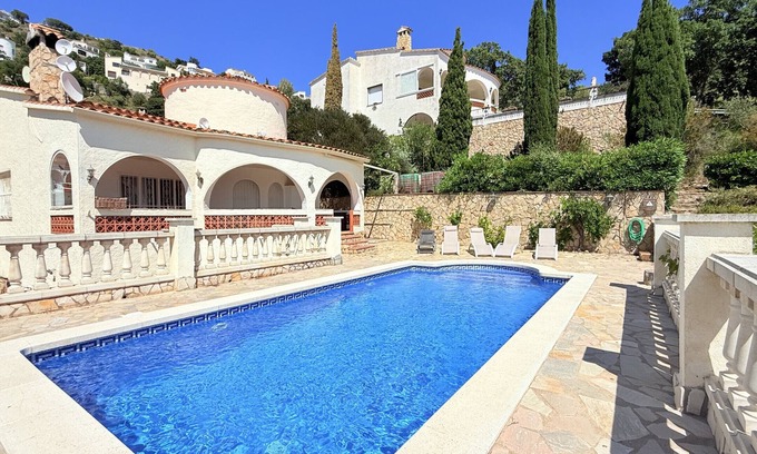 El Mas Fumats Villa | Ref. Zar22