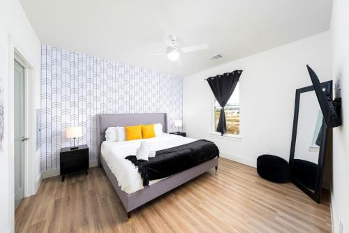 Pflugerville Apartment | Refined Living in a Vibrant Locale Dream Stay