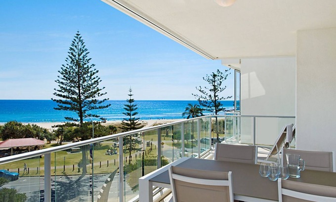 Coolangatta Apartment | Reflections tower 2 Unit 401 Greenmount Beachfront with Wi-Fi included Easy walk to shops and cafes