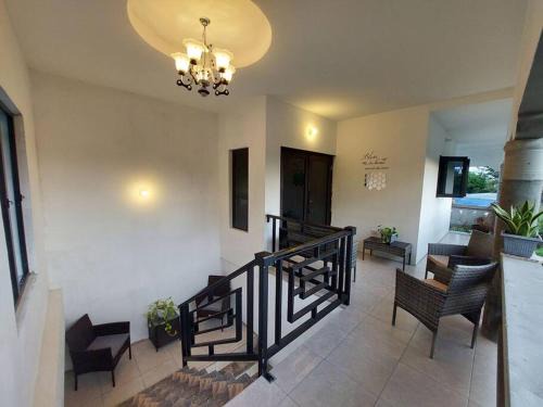 Prospect Villa | RefleXion Views