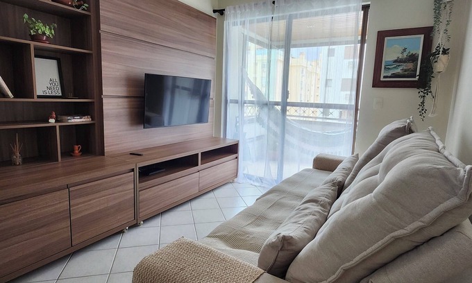 Florianopolis Condo | Reformado - 80m da Praia - Piscina - Churrasqueira