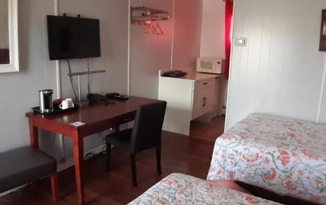 South Porcupine Hotel | Regal Motel