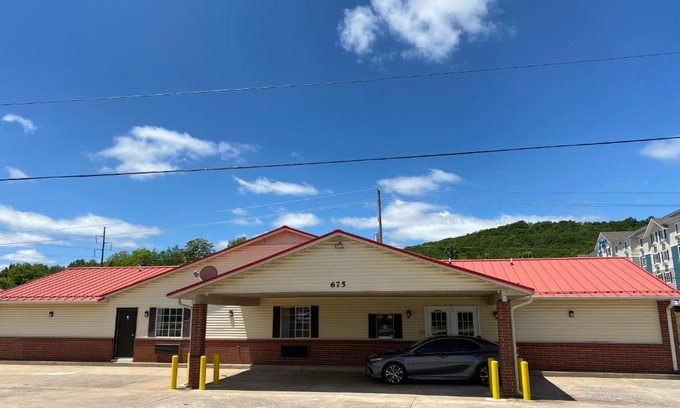 Fayetteville Hotel | Regency 7 Motel