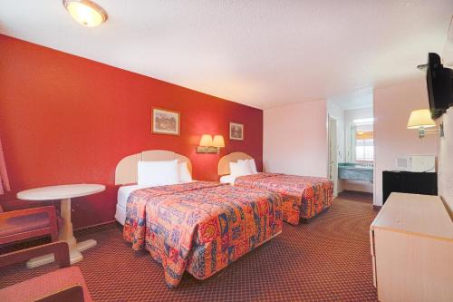 Three Rivers Hotel | Regency Inn By OYO Three Rivers