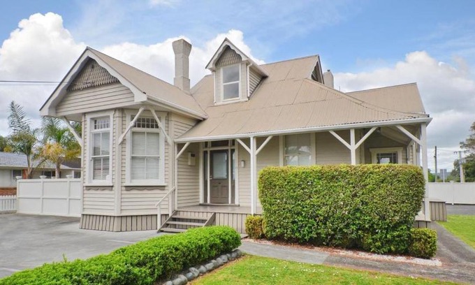 Whangarei House | Regent Residential Villa