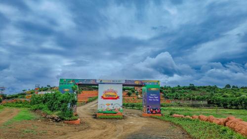 Daund Hotel | Regenta Bharti Resort, Urulikanchan