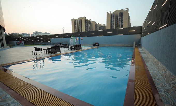 Surat Hotel | Regenta - The World Surat