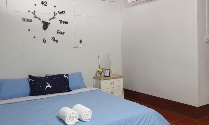 Sichon House | REINDEER HOUSE Wat Chedi