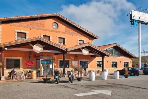 Reinosa Hotel | Reinosa Atalaya-La Vega