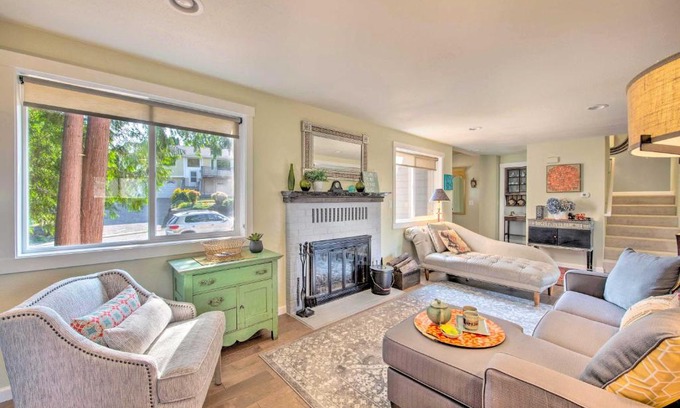 Poulsbo House | Rejuvenating Poulsbo Home with Meditation Space