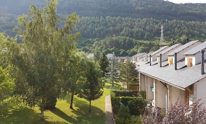 Villanua Ski Chalet | Relax and adventure in the middle of nature