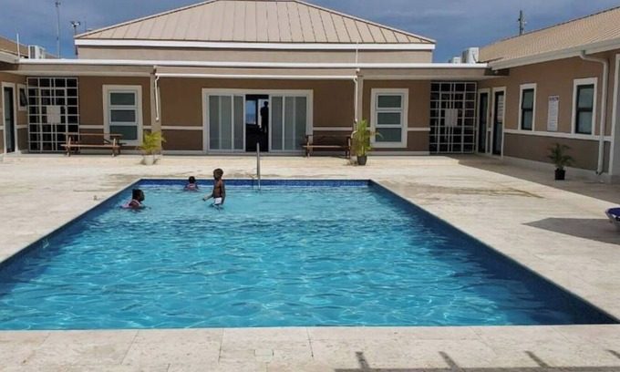 Lucea House | Relax and enjoy our wonderful spacious accommodation