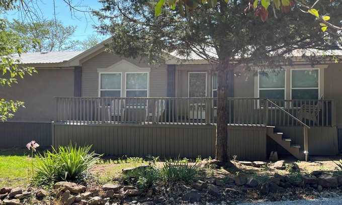 Hulbert House | Relax and Enjoy the Fall Discount!